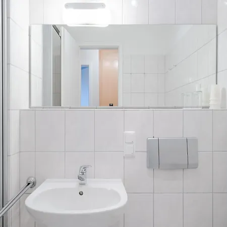 Moderne Helle Mit Balkon In 公寓 Sellin (Rugen)